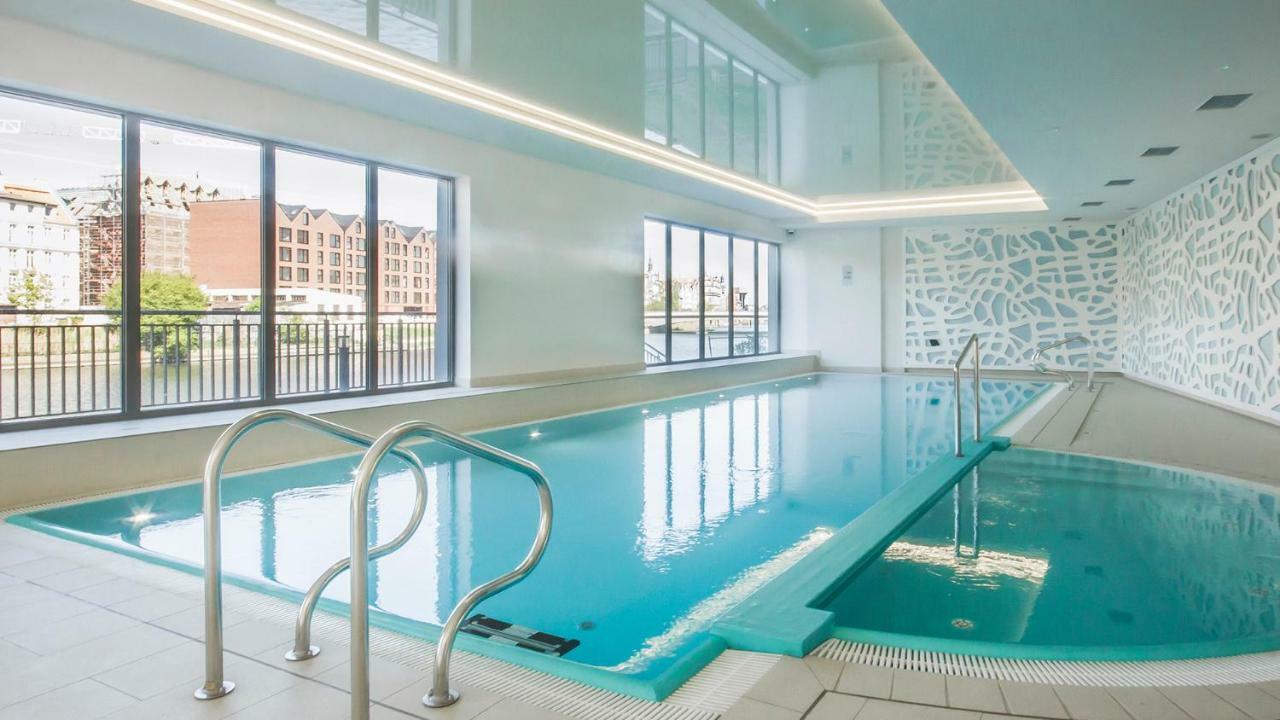 Egh Waterlane Island Apartment Гданськ Екстер'єр фото